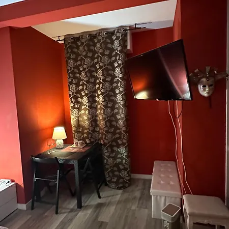 아파트 The New Leone D'oro Of Venice *