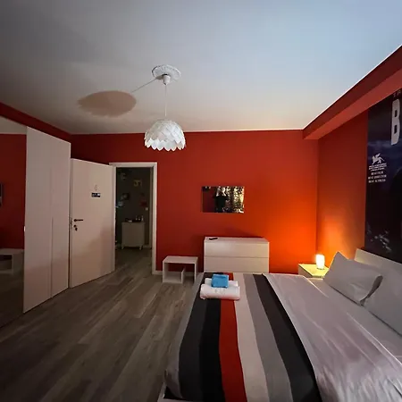 아파트 The New Leone D'oro Of Venice