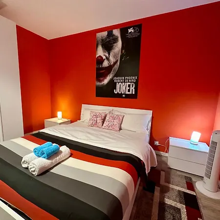 The New Leone D'oro Of Venice 메스트레