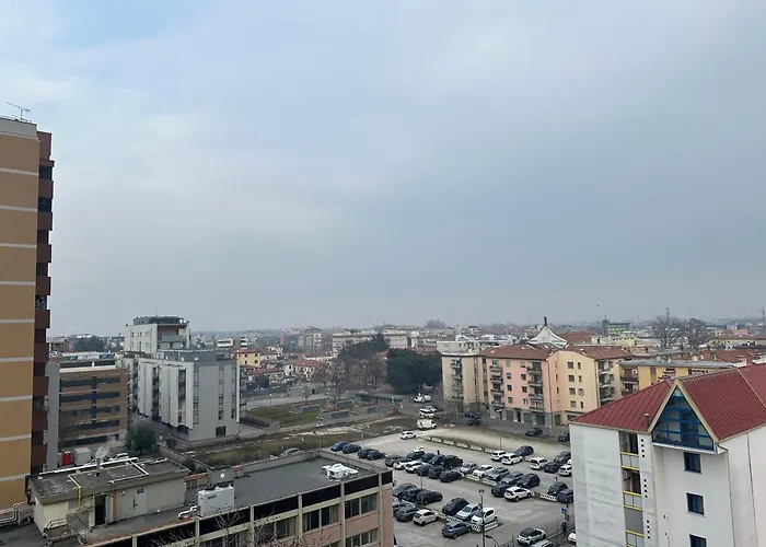 The New Leone D'oro Of Venice